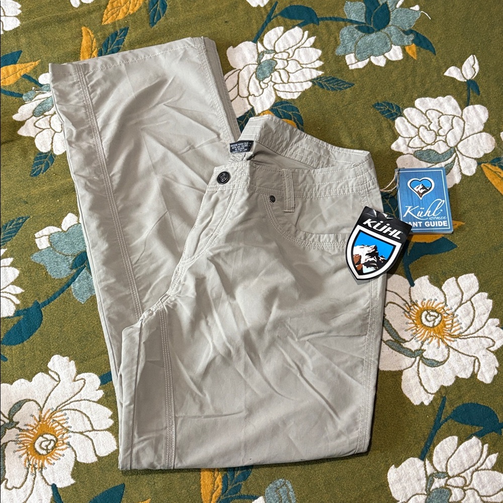 Kühl Light Gray Pants - size 10 SHORT
